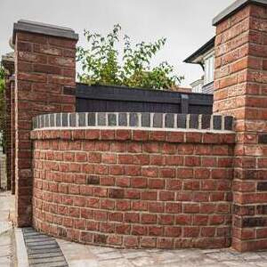 brickwork wall driveway 01