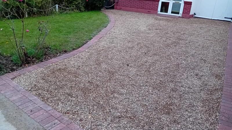 buckinghamshire gravel driveway project 08