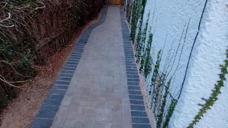high wycombe wrap around block paved driveway path 23