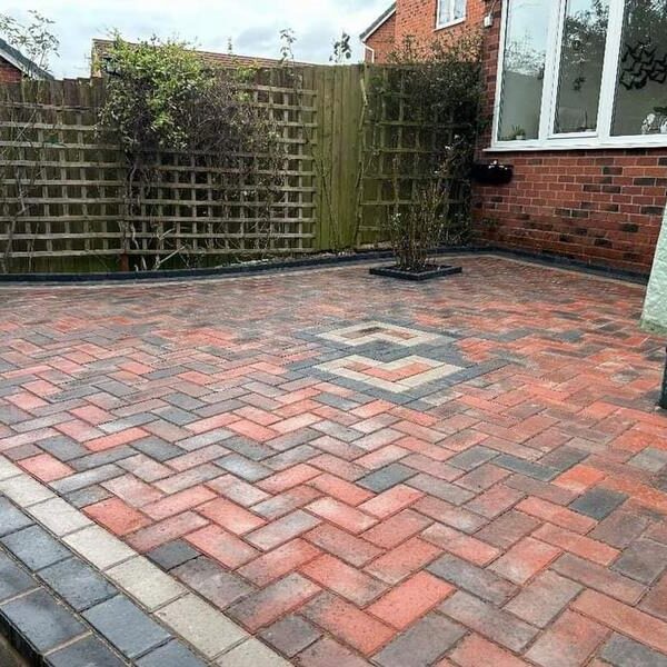 rear garden patio block paved area in chalfont st giles 04 rear garden patio block paved area in chalfont st giles 04